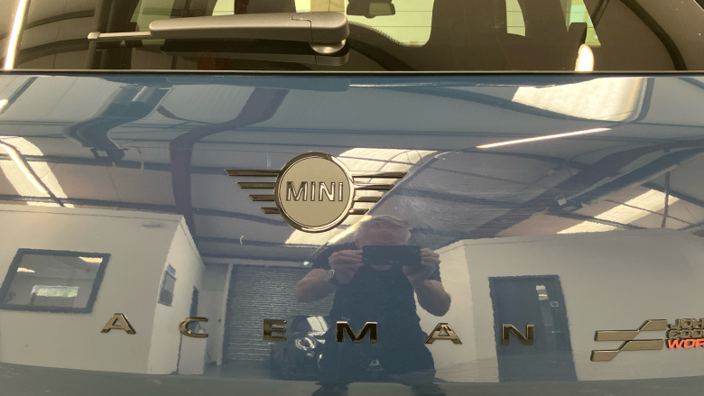 MINI Aceman 190kW John Cooper Works [Level 2] 54kWh 5dr Auto Electric Hatchback